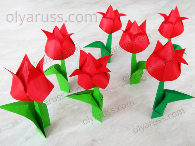 Подробнее о статье Тюльпаны из бумаги | Как сделать Тюльпан оригами